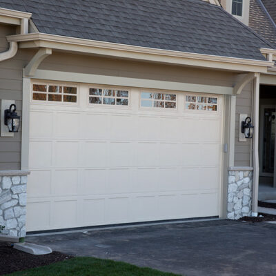Choosing the Right Material for a Garage Door